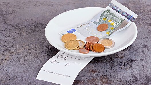 Trinkgeld-Lösung: Meilenstein und Vorbild für mehr Entbürokratisierung