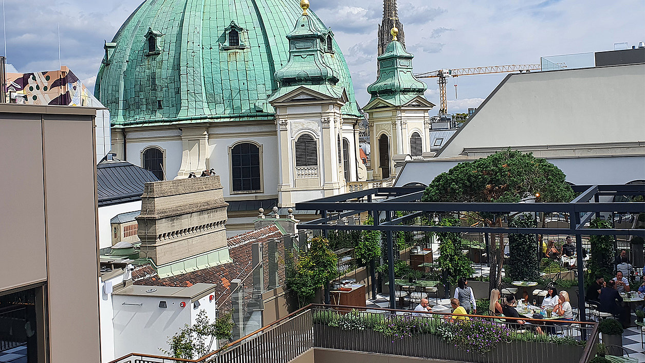 Rosewood Vienna: Terrassensicht