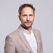 Mag. Günther Praher