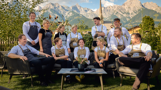 Hotel HOCHKÖNIGIN: "Bei uns ist man als Mitarbeiter:in keine Nummer"