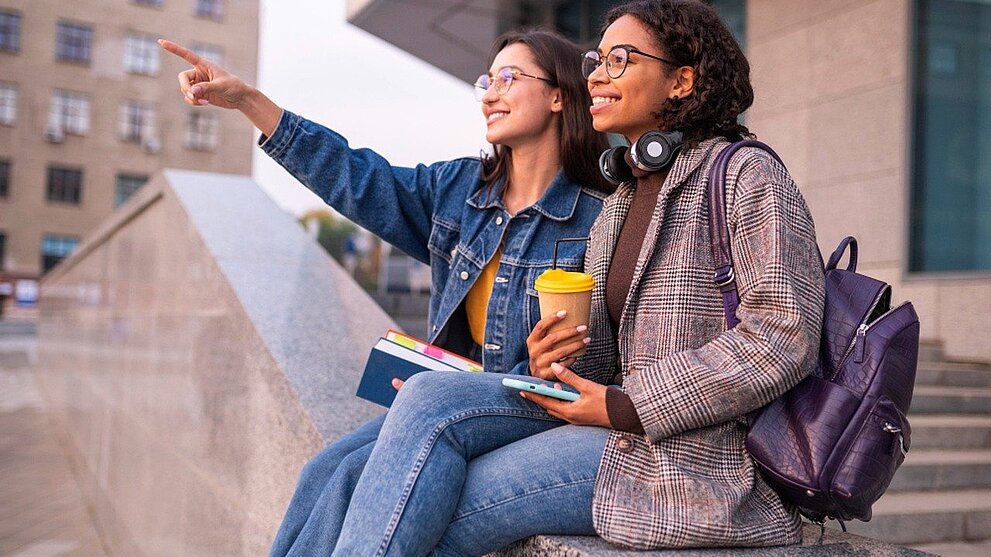 Praktikant:innen über Erasmus+