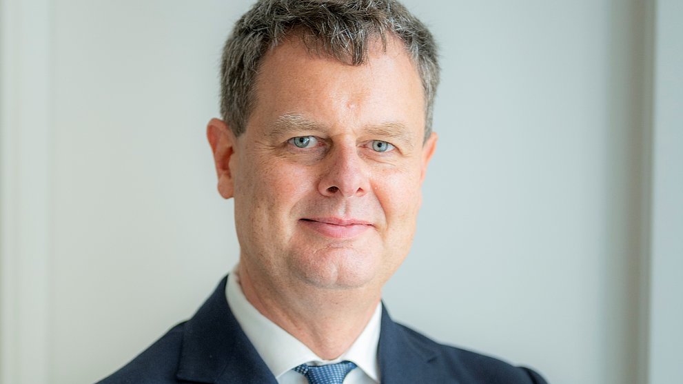 Dr. Harald Katzmair