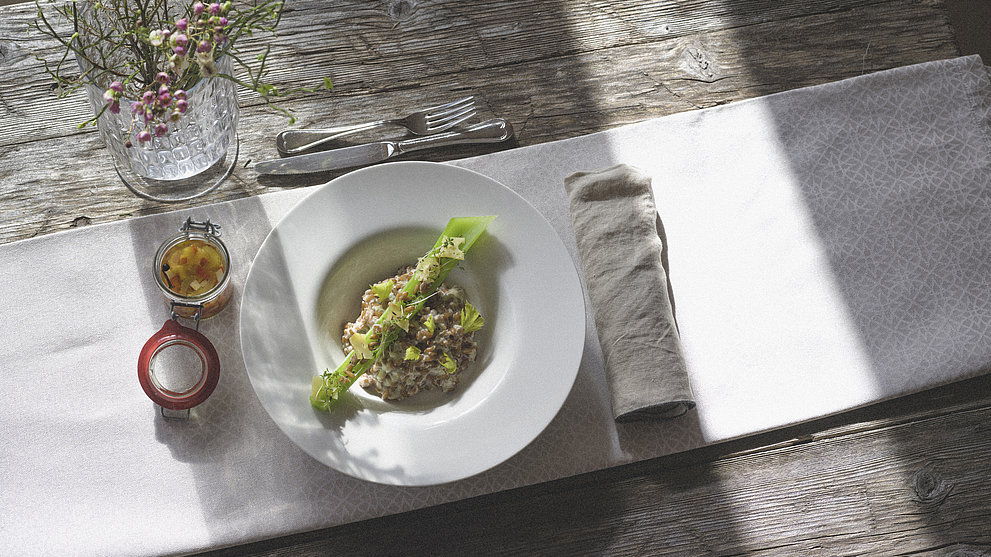 Risotto vom Leoganger Dinkelkorn mit eingelegtem Gemüse